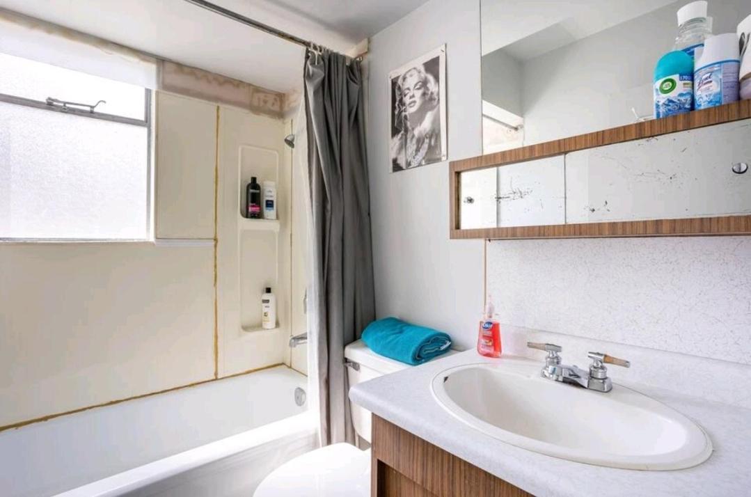 Vintage - 3 Bed House - North Surrey - Ping-Pong And Pool Table - Tv Cable Villa Exterior photo